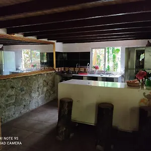 Ari Munani Сasa de vacaciones