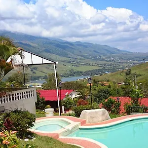 Parcelación El Сasa de vacaciones