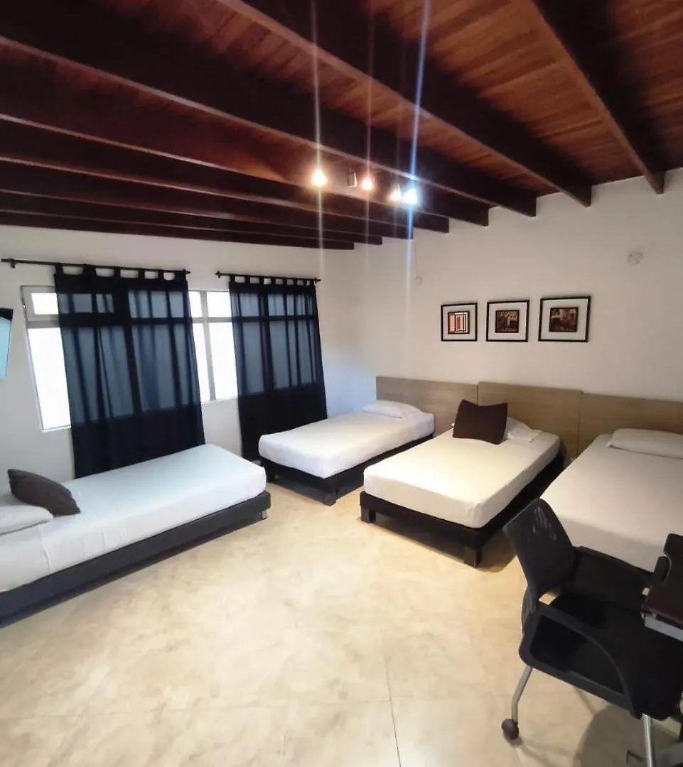 ***  Hotel Quinta Avenida Medellín Colombia